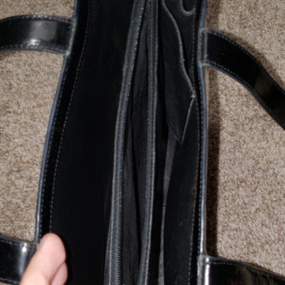 CHANEL SHOULDER Bag - Picture 5 of 8